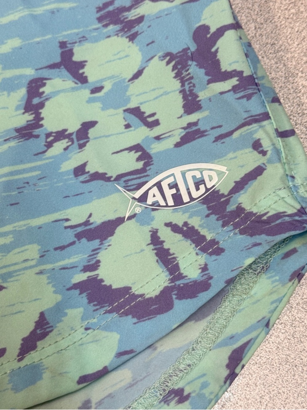 AFTCO Aqua Green Camo Swim Trunks Sz small‎